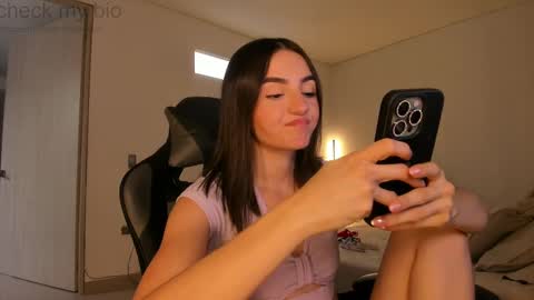      online show from 02-28-25, 06:41