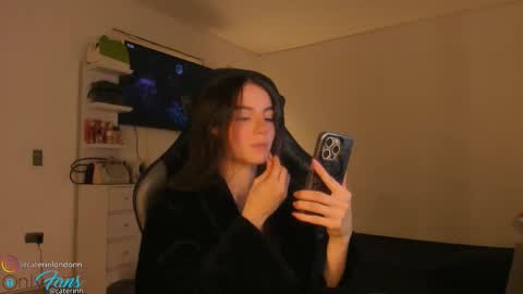      online show from 10-17-25, 06:38