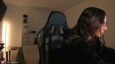      online show from 02-19-26, 05:09