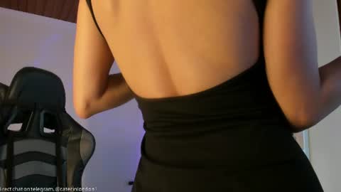 Snapshot of anelisse_ chatting on 07-17-26, 12:39 online show from 07-17-26, 12:39