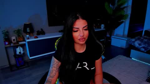 Anne online show from 02-25-26, 07:45