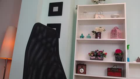 Anes online show from 02-04-25, 01:59