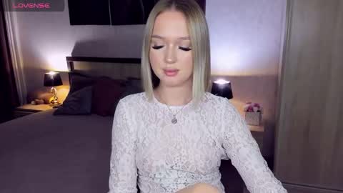 Anfisa online show from 10-29-25, 04:42