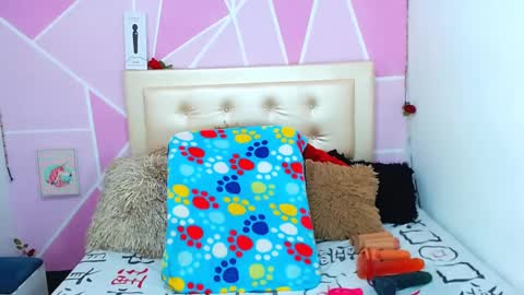 Snapshot of ange_drty chatting on 10-07-25, 12:08 ange_drty online show from 10-07-25, 12:08