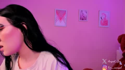 Angel  online show from 03-26-26, 03:12