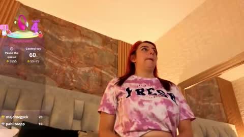 angel__red_ online show from 11-08-25, 11:03