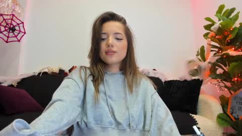 angel__vibe online show from 10-22-25, 07:35