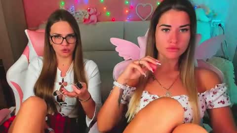 Snapshot of angel_and_demon0304 chatting on 06-19-26, 03:11 Ivanna and Jessica online show from 06-19-26, 03:11