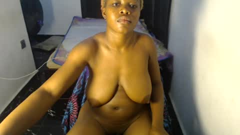 Snapshot of angel_daisyy chatting on 07-14-26, 02:05 Daisy online show from 07-14-26, 02:05