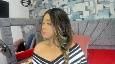 Snapshot of angel_dthroat chatting on 07-15-26, 12:10 ANGHEL online show from 07-15-26, 12:10