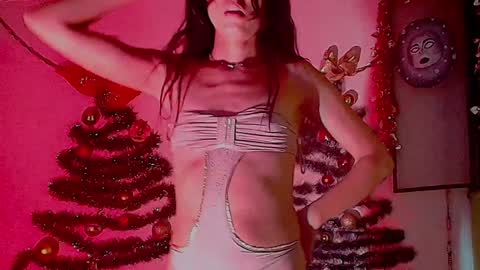 Snapshot of angel_dust9 chatting on 12-22-24, 04:39 Angel dust9 online show from 12-22-24, 04:39