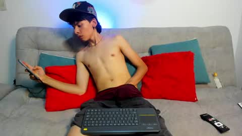 Snapshot of angel_dustt1 chatting on 06-30-26, 09:49 angel_dustt1 online show from 06-30-26, 09:49