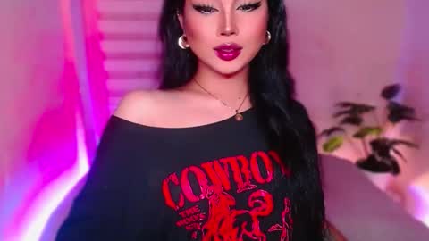 Snapshot of angel_eloaxx chatting on 06-09-26, 06:08 Angel online show from 06-09-26, 06:08