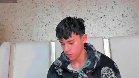 ngel Esteban  online show from 03-01-25, 10:34