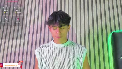 ngel Esteban  online show from 06-01-26, 07:59