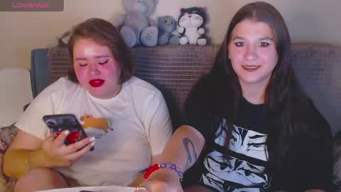 Angel online show from 06-18-26, 04:11