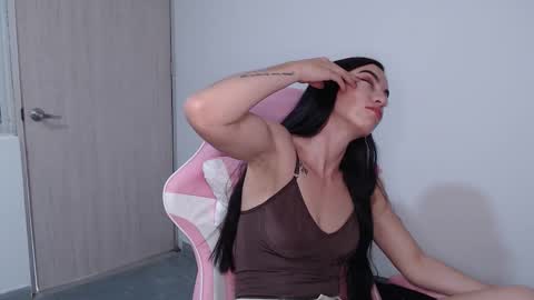 Angel Girl online show from 02-12-26, 08:37