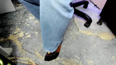 angel hardy online show from 12-04-25, 12:03