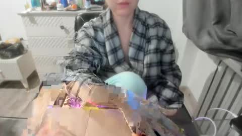 angel_lee__ online show from 01-08-25, 11:43