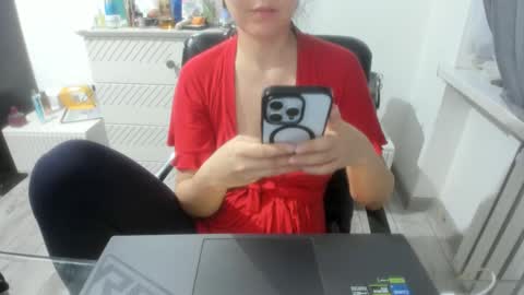 angel_lee__ online show from 01-10-25, 12:04