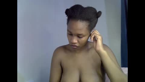 Snapshot of angel_mia5 chatting on 04-29-26, 07:23 angel_mia5 online show from 04-29-26, 07:23