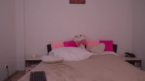 angel_quincy online show from 04-15-26, 05:03