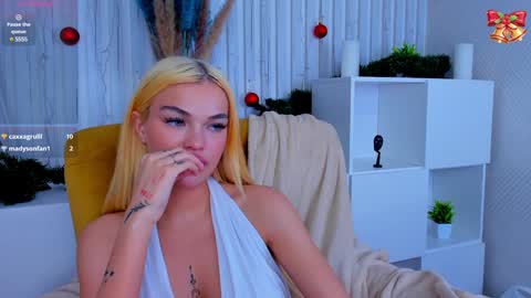 Snapshot of angel_sapphire_ chatting on 01-26-25, 03:14 Angel My schedule GTM2 Mon Tue Wen Thu Fri 0900am-0400pm online show from 01-26-25, 03:14