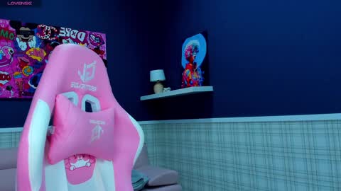 Snapshot of angel_sapphire_ chatting on 03-09-25, 04:00 Angel My schedule GTM2 Mon Tue Wen Thu Fri 0900am-0400pm online show from 03-09-25, 04:00