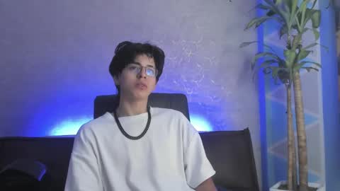 Snapshot of angel_scott2 chatting on 03-01-26, 11:12 angel_scott2 online show from 03-01-26, 11:12