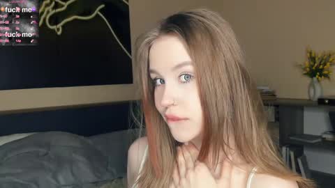 SofiaSofi online show from 04-11-26, 07:24