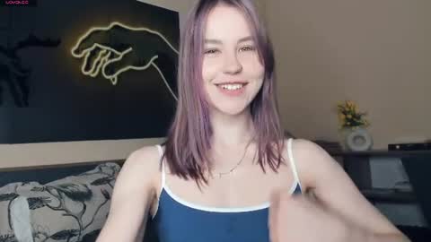 Snapshot of angel_to_burn chatting on 06-14-26, 07:32 SofiaSofi online show from 06-14-26, 07:32