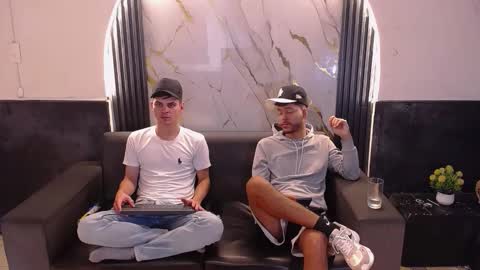 angel_villareal_ online show from 03-06-26, 10:01