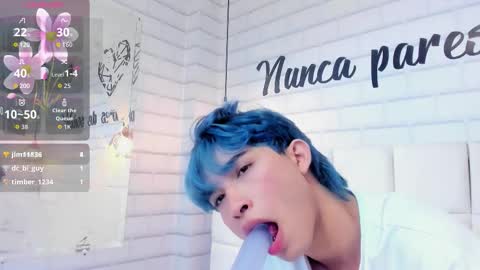 Angel  online show from 11-23-25, 11:15