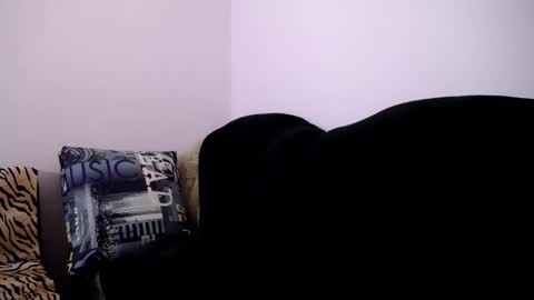 Zoe online show from 12-18-25, 09:37