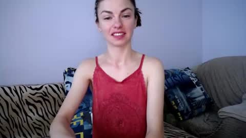Snapshot of angel_zoe77 chatting on 06-28-26, 10:10 Zoe online show from 06-28-26, 10:10