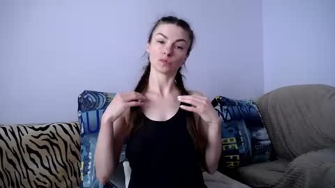 Snapshot of angel_zoe77 chatting on 07-05-26, 10:44 Zoe online show from 07-05-26, 10:44