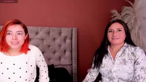 Ange online show from 11-22-25, 07:02