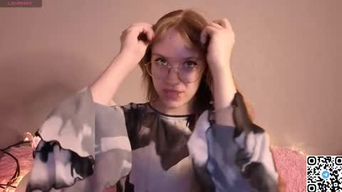 Snapshot of angela_flowers chatting on 01-15-26, 01:21 Angela online show from 01-15-26, 01:21