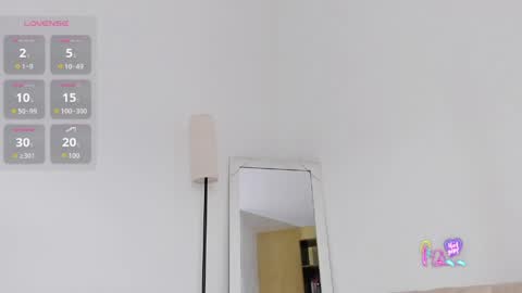 angela_garciaa online show from 05-27-26, 08:50