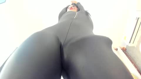 Snapshot of angela_lia_ chatting on 07-22-26, 01:14 Angela online show from 07-22-26, 01:14