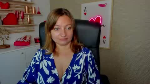 Angela online show from 06-22-26, 05:48