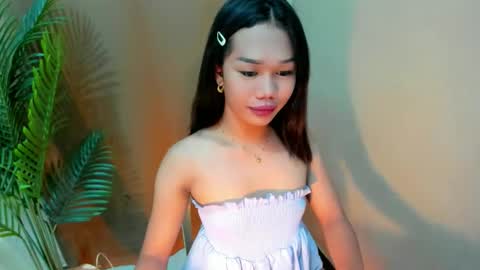 Snapshot of angela_star888 chatting on 10-11-25, 06:23 angela_star888 online show from 10-11-25, 06:23