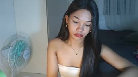Snapshot of angela_star888 chatting on 01-19-26, 01:37 angela_star888 online show from 01-19-26, 01:37