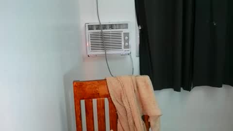 Snapshot of angela_star888 chatting on 02-14-26, 10:01 angela_star888 online show from 02-14-26, 10:01