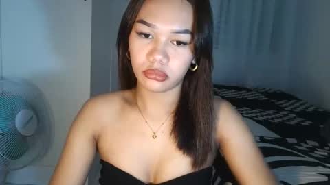 Snapshot of angela_star888 chatting on 02-18-26, 09:05 angela_star888 online show from 02-18-26, 09:05