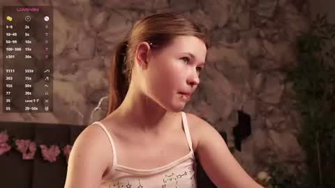 Snapshot of angelabalay chatting on 06-10-26, 12:04 Mary online show from 06-10-26, 12:04