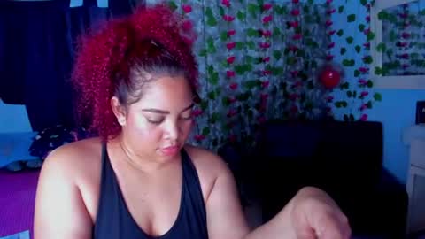 Snapshot of angelacoffee chatting on 06-12-26, 10:52 Angela online show from 06-12-26, 10:52