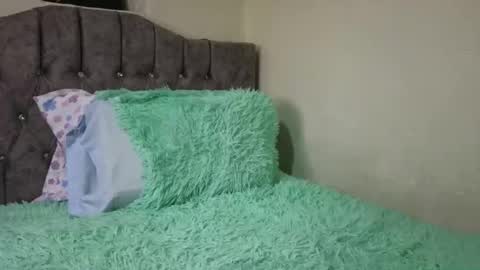 angelacute19 online show from 03-25-26, 12:49