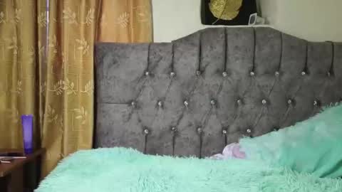 angelacute19 online show from 03-25-26, 10:38