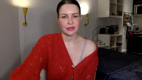 Snapshot of angeladarkk chatting on 01-31-25, 10:10 Angela online show from 01-31-25, 10:10